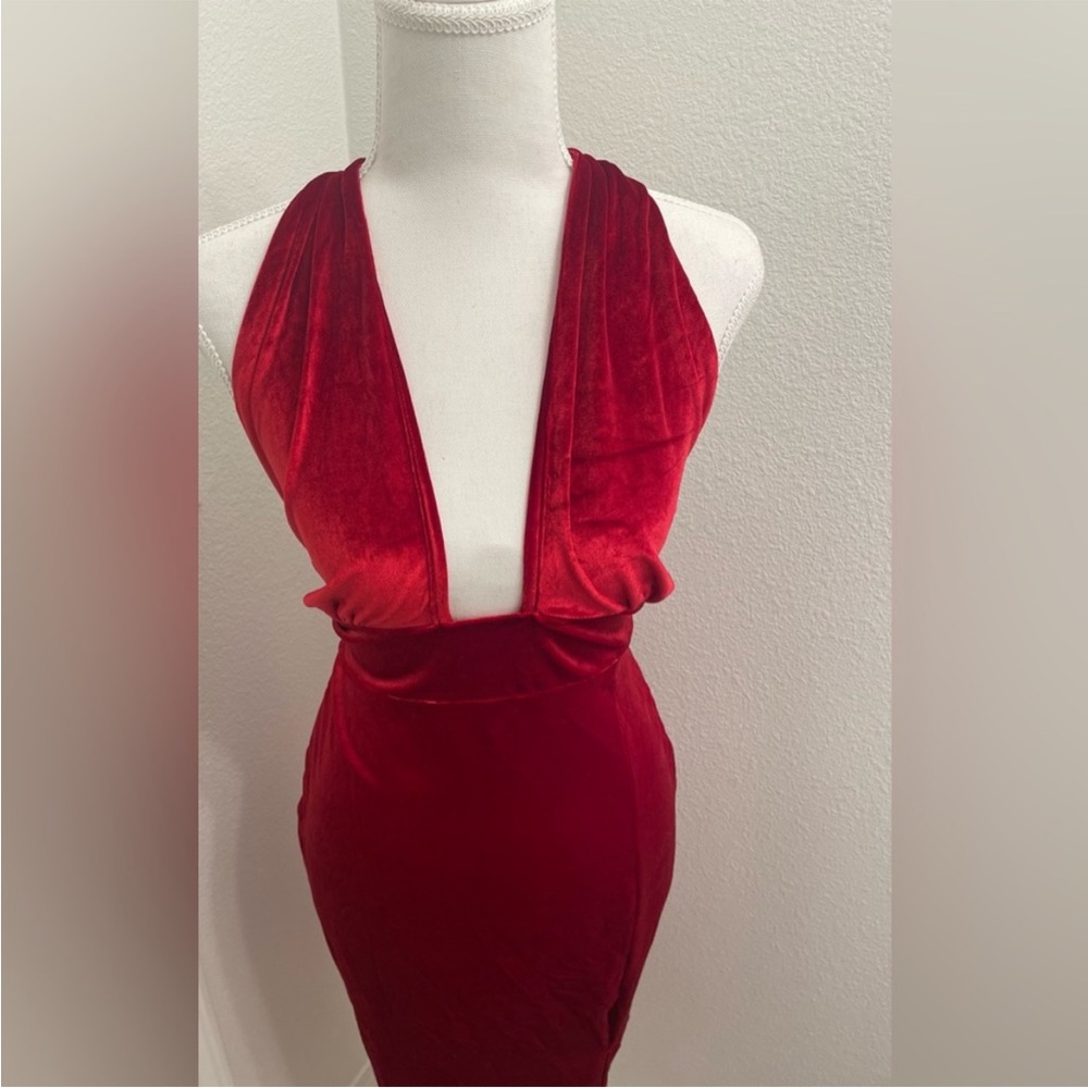 Gorgeous red dress